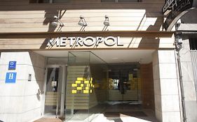 Metropol by Carris Lugo